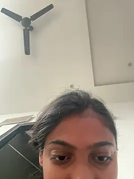 Snapshot of HeerStd chatting on March 1, 2026, 3:08 am HeerStd online show from March 1, 2026, 3:08 am