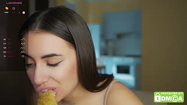 KateCarrey online show from October 9, 2025, 7:28 am