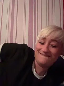 Rozendefotz online show from March 28, 2026, 8:08 pm