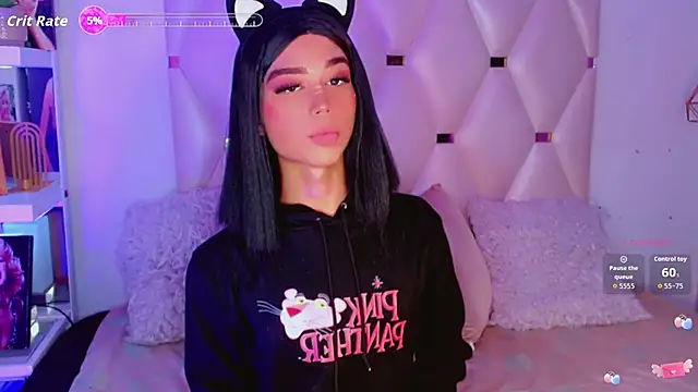 Daphnne Foxx online show from September 29, 2025, 9:41 pm