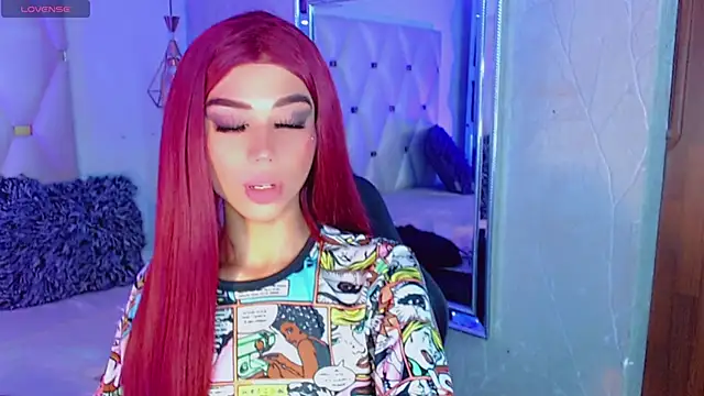 Daphnne Foxx online show from October 15, 2025, 9:04 pm