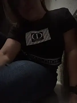 Tamara valentine online show from November 20, 2025, 10:20 pm