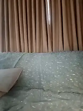 Tamara valentine online show from February 13, 2026, 6:37 pm