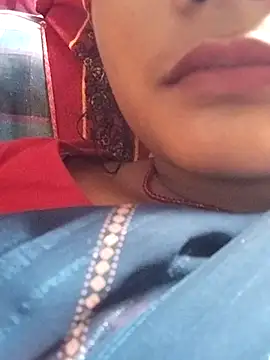 Snapshot of NaughtyRupa89 chatting on July 8, 2026, 8:19 am NaughtyRupa89 online show from July 8, 2026, 8:19 am