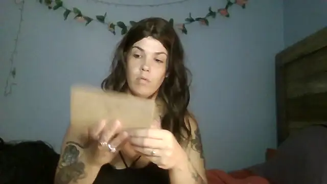 thickasstley online show from June 2, 2026, 7:49 pm