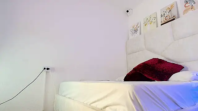 Snapshot of elizawiliamst chatting on April 21, 2026, 6:01 pm elizawiliamst online show from April 21, 2026, 6:01 pm