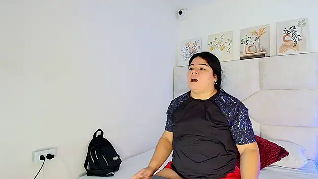 Snapshot of elizawiliamst chatting on May 18, 2026, 12:22 pm elizawiliamst online show from May 18, 2026, 12:22 pm