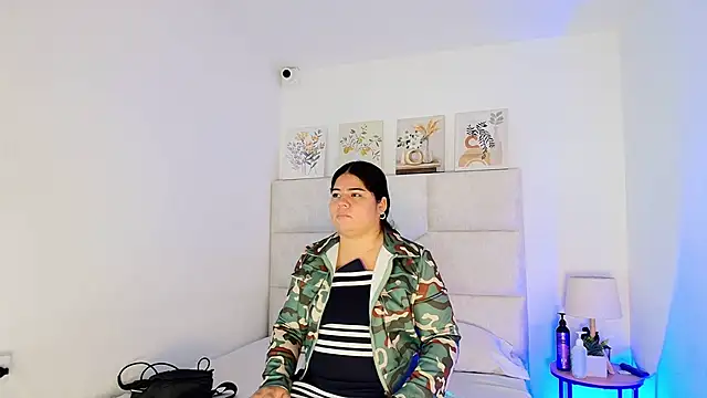 Snapshot of elizawiliamst chatting on May 29, 2026, 12:14 pm elizawiliamst online show from May 29, 2026, 12:14 pm