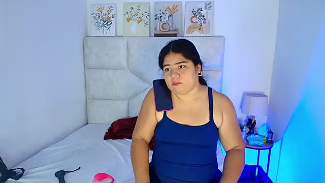 Snapshot of elizawiliamst chatting on July 15, 2026, 11:59 am elizawiliamst online show from July 15, 2026, 11:59 am