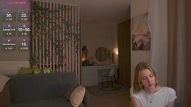 sofiapurex online show from November 13, 2025, 9:03 pm