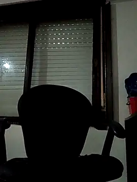 0800cristean online show from September 14, 2025, 11:37 pm