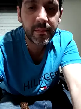 0800cristean online show from November 1, 2025, 1:40 am