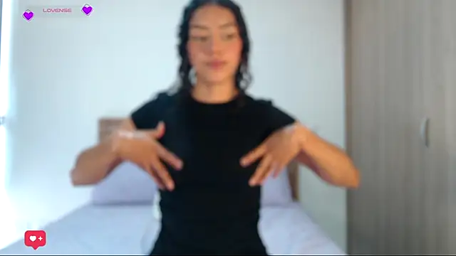 WendySuns  online show from December 2, 2025, 5:08 pm