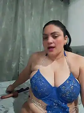 Snapshot of tiffany_Johnson1 chatting on October 19, 2025, 1:06 am tiffany Johnson1 online show from October 19, 2025, 1:06 am