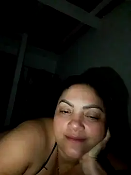 Snapshot of tiffany_Johnson1 chatting on November 3, 2025, 2:35 am tiffany Johnson1 online show from November 3, 2025, 2:35 am