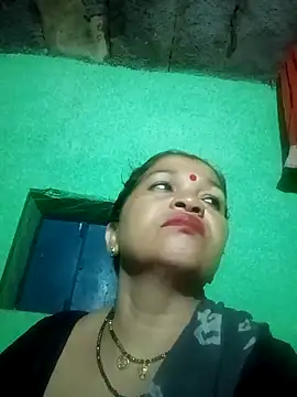 Manavi x online show from September 18, 2025, 9:39 pm