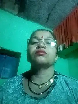 Manavi x online show from October 8, 2025, 10:18 pm