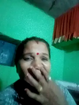 Manavi x online show from October 16, 2025, 3:46 pm