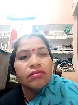 Manavi x online show from February 4, 2026, 10:04 pm