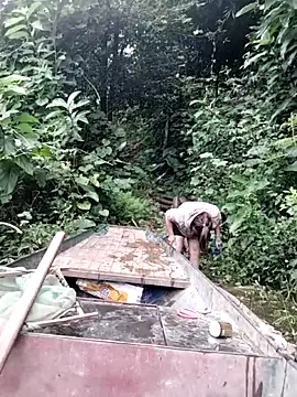 Snapshot of Lyly_nuce chatting on October 21, 2025, 2:23 am Lyly nuce online show from October 21, 2025, 2:23 am