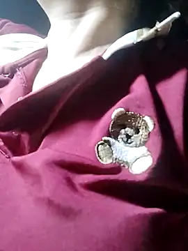 Snapshot of Lyly_nuce chatting on November 10, 2025, 12:48 pm Lyly nuce online show from November 10, 2025, 12:48 pm