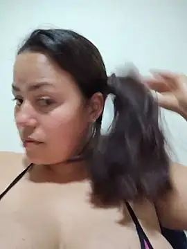 Snapshot of camila-titis chatting on May 21, 2026, 3:13 am camila-titis online show from May 21, 2026, 3:13 am