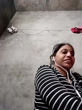 Sandhya x online show from November 8, 2025, 9:35 pm