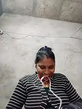 Sandhya x online show from November 11, 2025, 7:36 pm