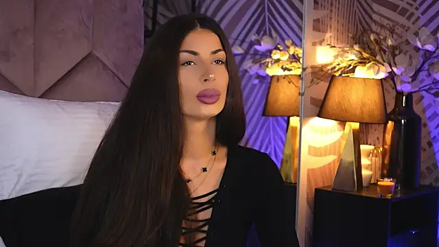 EvaRhea online show from November 3, 2025, 3:52 am