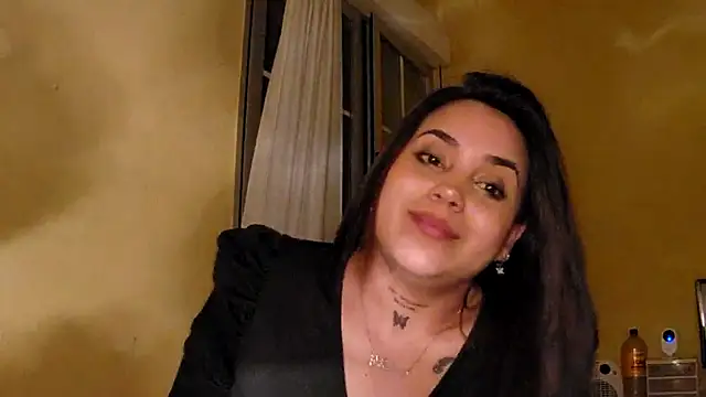 Ferarevelu online show from December 5, 2025, 7:43 pm