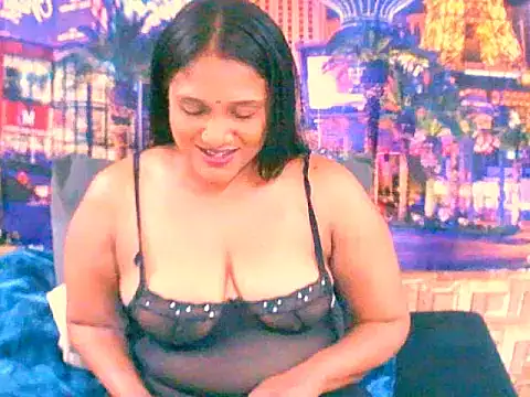 Snapshot of IndianSexyLady4u chatting on September 12, 2025, 3:56 pm IndianSexyLady4u online show from September 12, 2025, 3:56 pm