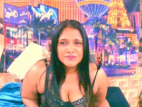 Snapshot of IndianSexyLady4u chatting on September 14, 2025, 3:33 pm IndianSexyLady4u online show from September 14, 2025, 3:33 pm
