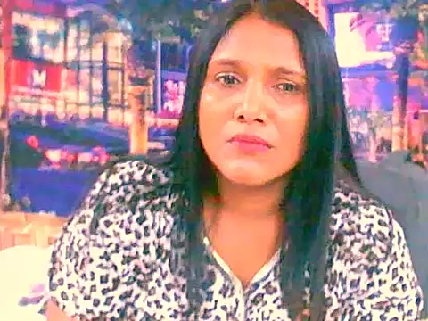 Snapshot of IndianSexyLady4u chatting on September 25, 2025, 6:33 pm IndianSexyLady4u online show from September 25, 2025, 6:33 pm