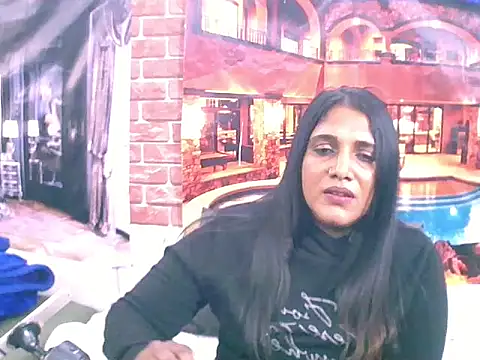 IndianSexyLady4u online show from November 6, 2025, 6:31 pm