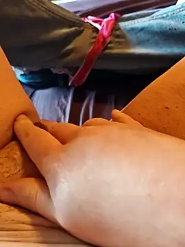 Horny mummy online show from December 22, 2025, 12:24 pm