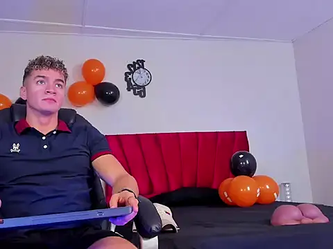 paull george online show from October 11, 2025, 3:10 pm