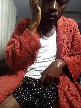 curveydickxx online show from November 21, 2025, 2:32 am