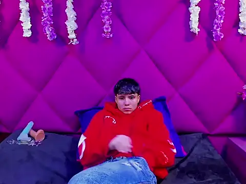 Bruno Cruzz online show from September 19, 2025, 2:46 am