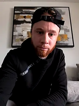 Snapshot of Chffbhf chatting on December 19, 2025, 6:04 pm Chffbhf online show from December 19, 2025, 6:04 pm