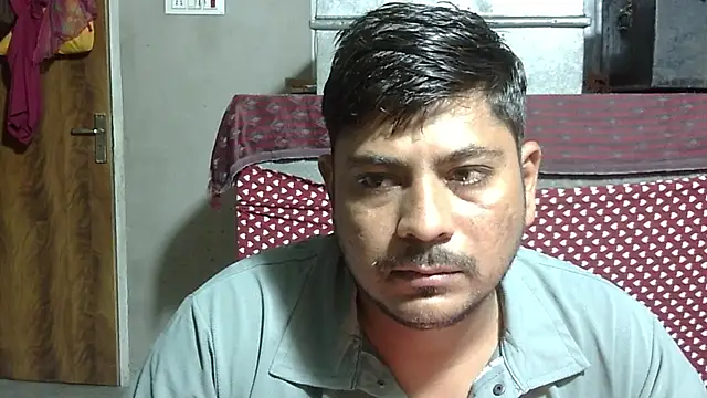 Ajmersingh335512 online show from July 11, 2026, 2:20 pm