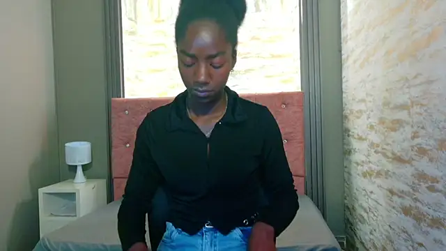 katia green1 online show from September 25, 2025, 11:36 am