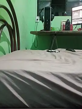 Snapshot of pretinha_br chatting on December 1, 2025, 12:15 am pretinha br online show from December 1, 2025, 12:15 am