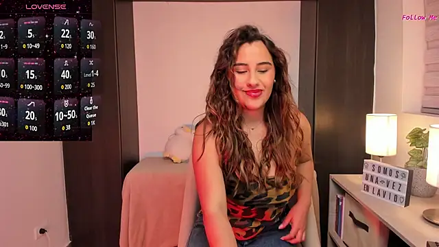  Sara london  online show from September 21, 2025, 3:08 am