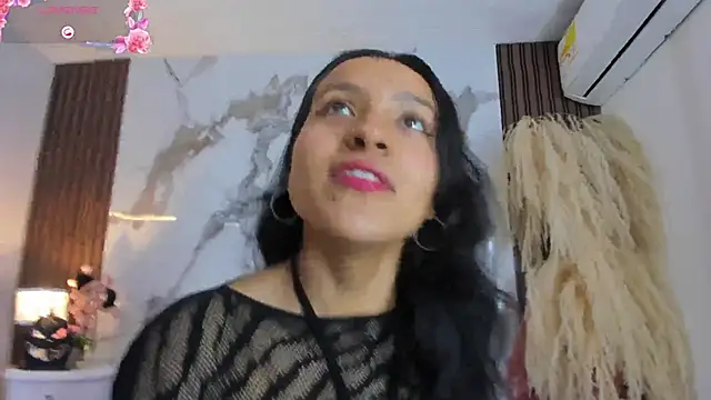 Snapshot of violettawatson chatting on October 14, 2025, 1:34 pm violettawatson online show from October 14, 2025, 1:34 pm