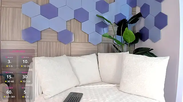 MilaGrace1 online show from February 9, 2026, 11:25 am