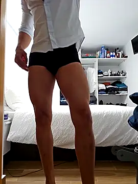 Latinfogoso84 online show from September 8, 2025, 8:08 pm