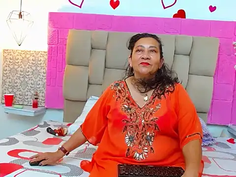 Lindacoopers online show from September 9, 2025, 12:15 pm