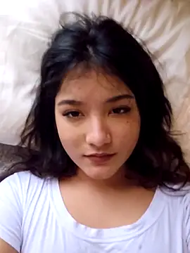 Snapshot of Hellenlin chatting on September 10, 2025, 5:24 pm Hellenlin online show from September 10, 2025, 5:24 pm