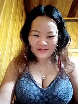 ctm-cute online show from April 6, 2026, 9:49 pm