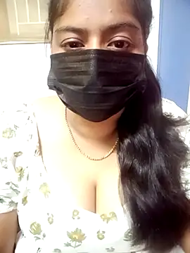 Snapshot of Reshma-Rani chatting on September 24, 2025, 8:23 pm Reshma-Rani online show from September 24, 2025, 8:23 pm